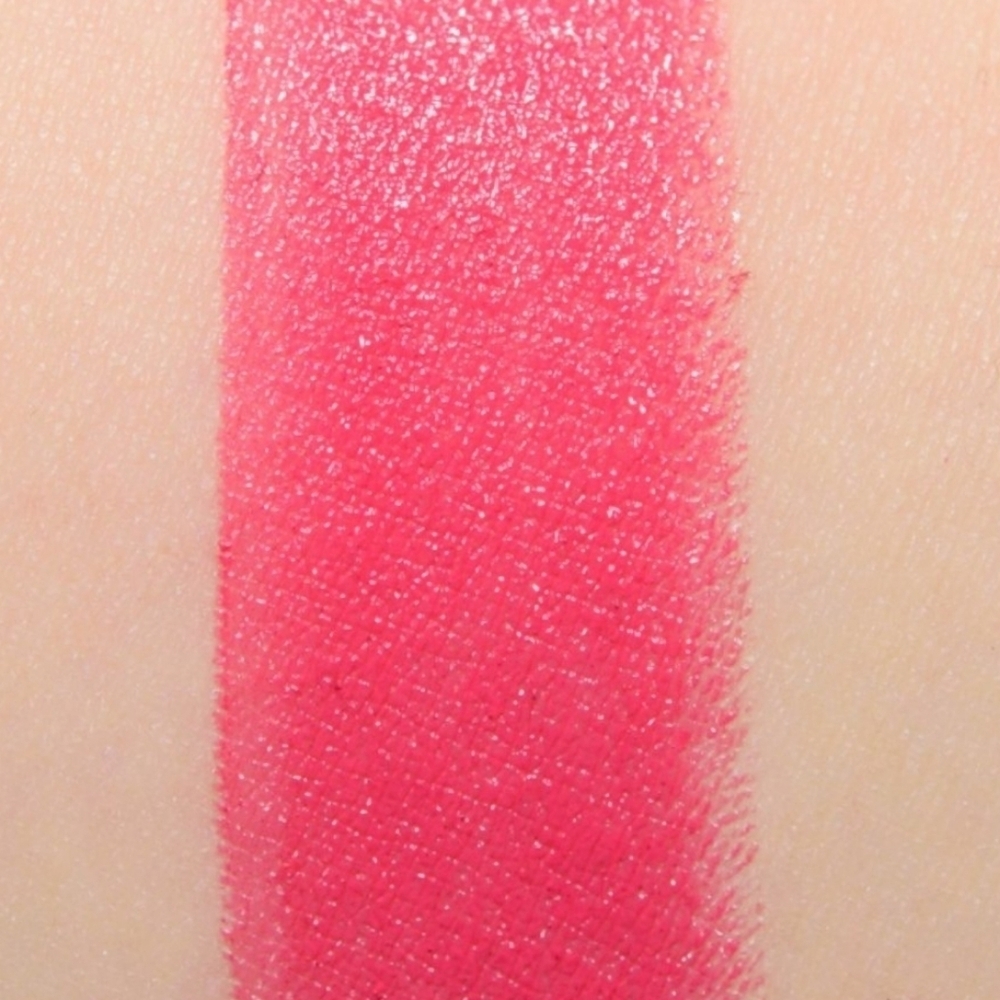 MAC You're So Vain 419 Love Me Lipstick - Picture 14 of 16